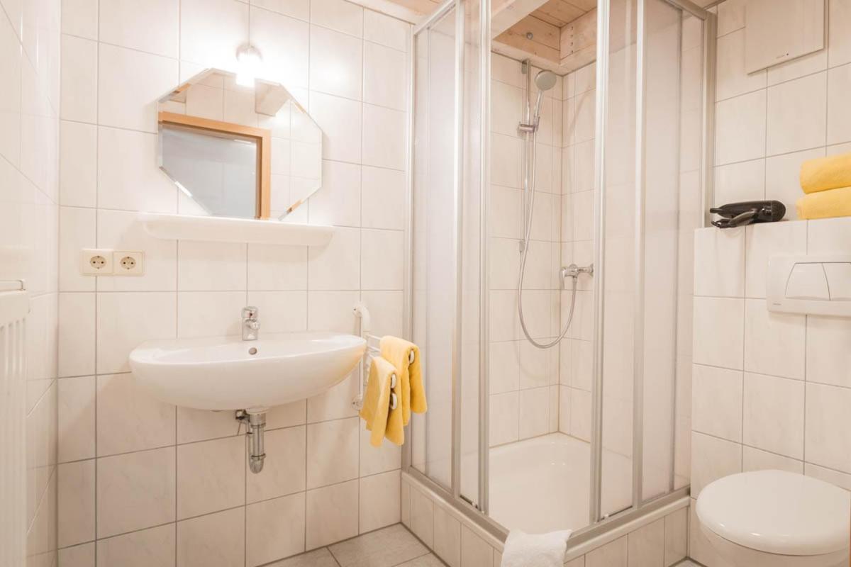 Gaestehaus Maeder Am Hafen Uhldingen-Mühlhofen Cameră foto
